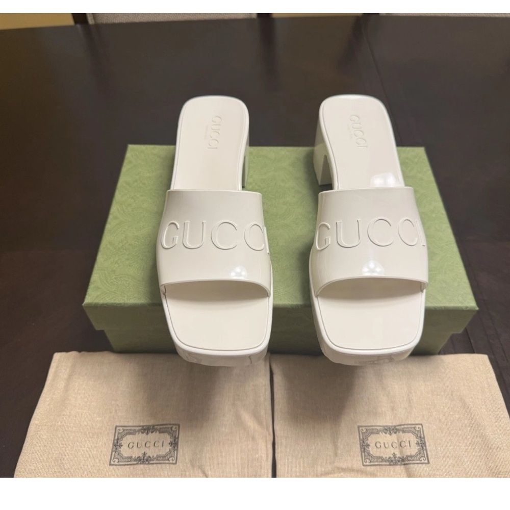 Gucci Cream Slide Sandals